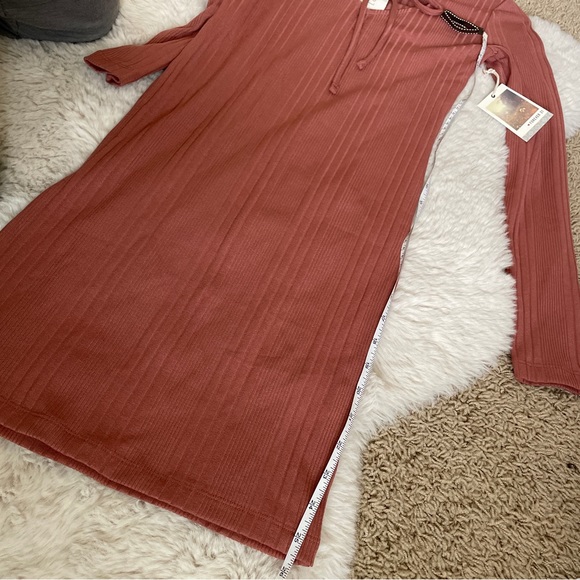Knit Dress with Front Tie Size Small - Picture 8 of 9